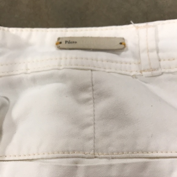 Off white jeans by Pilcro.  Size 30. - Picture 13 of 15